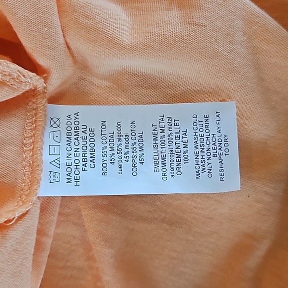 Michael Kors Women Melon color Embellished Logo on the front Tee Shirt Size M - Picture 11 of 11